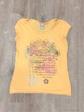Y2K Old Navy Yellow Floral Graphic Baby Tee 🌞🌺